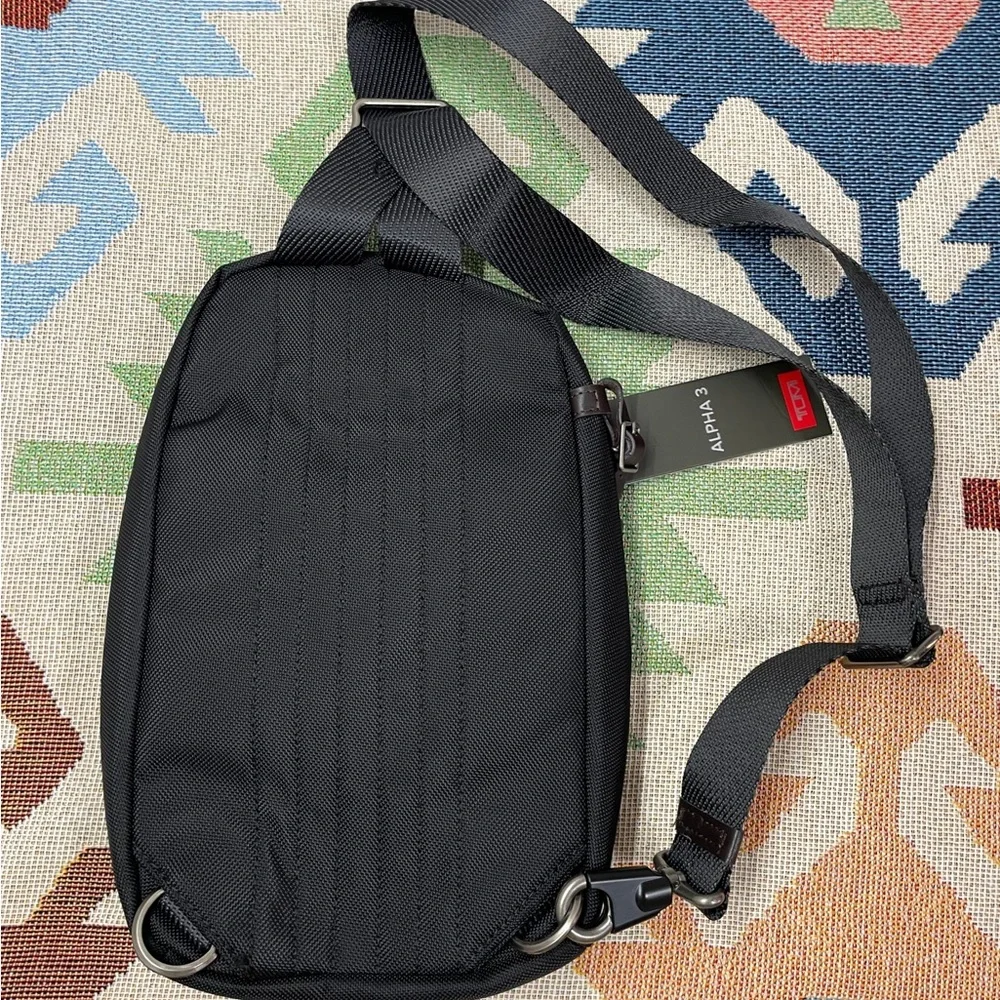 💛Tumi Alpha Bravo Black Chest Bag